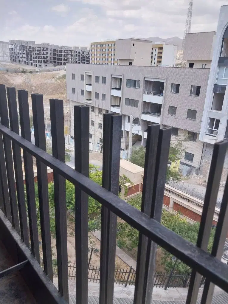 200 متری نوساز گیلاوند