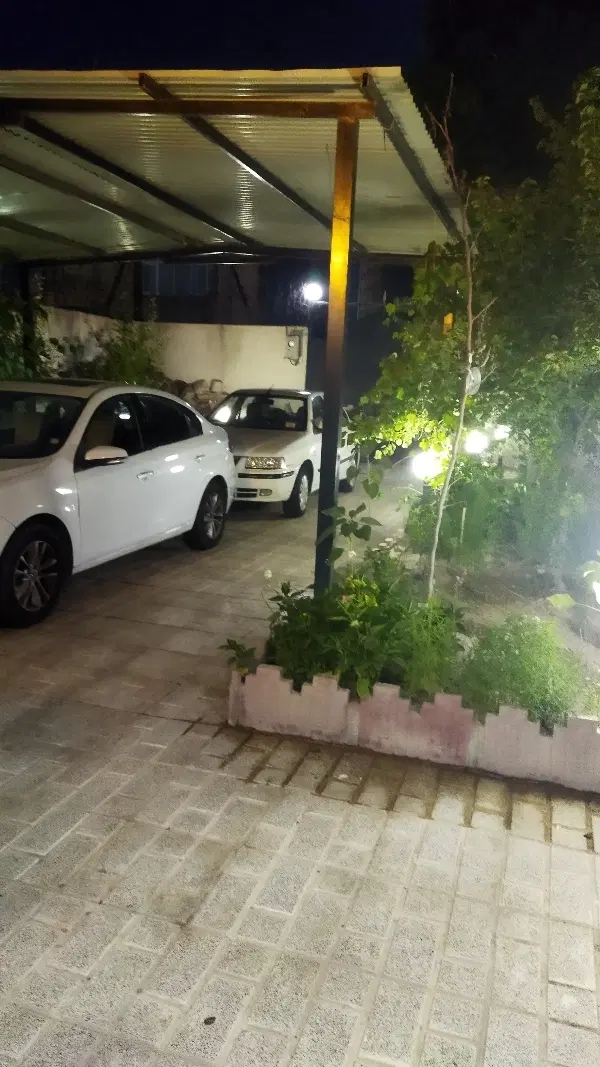 خانه ویلایی 325متر