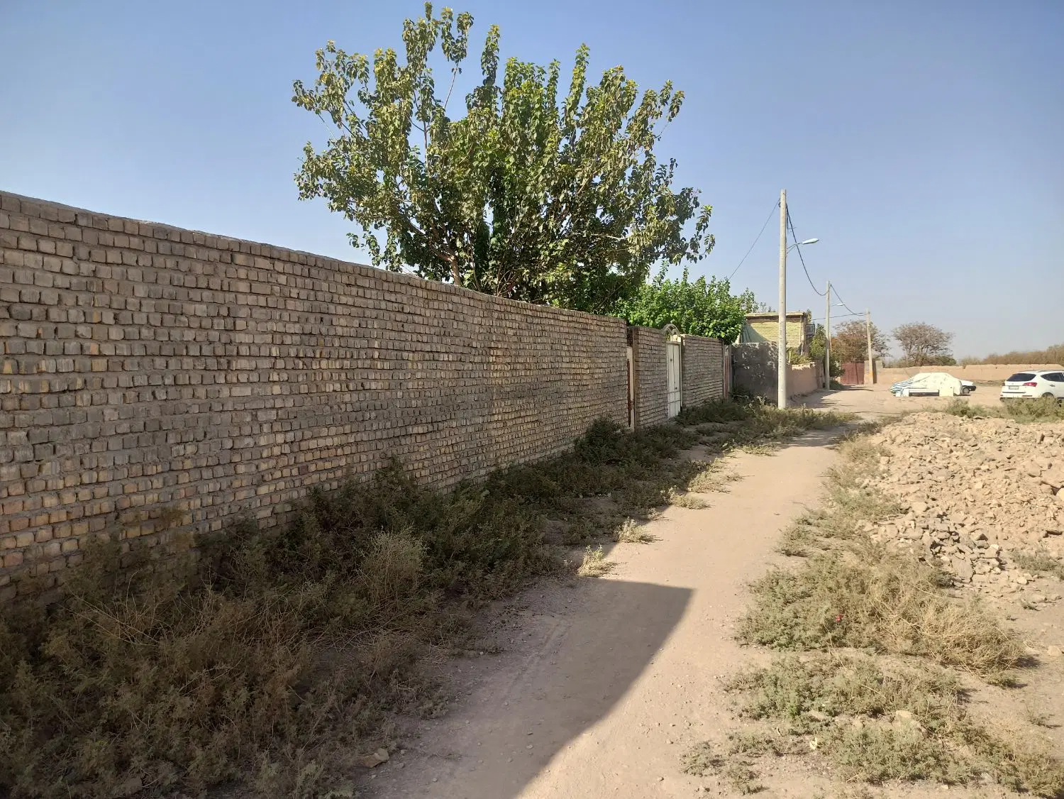 زمین 165 متری موقعیت خوب