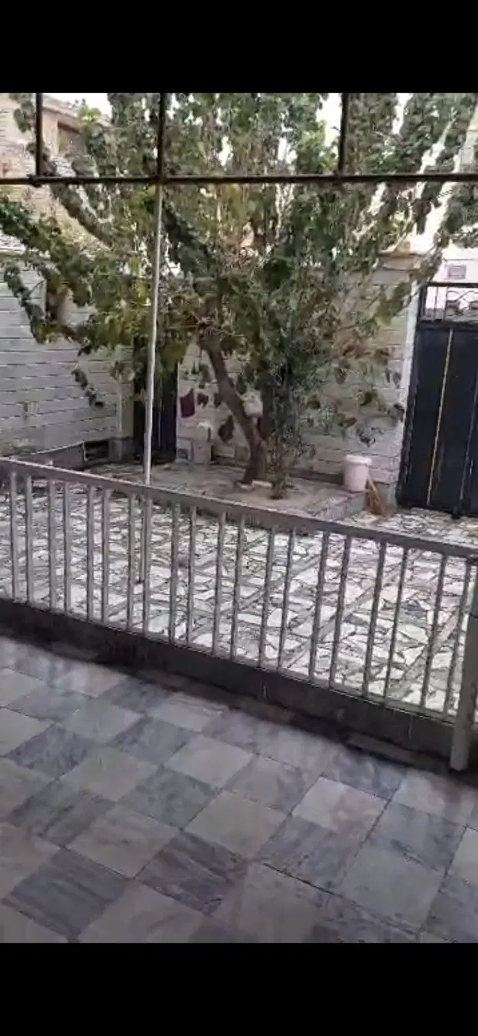 منزل ویلایی در نیروگاه ۱۴متری امام حسین