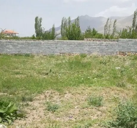 زمین مسکونی و مغازه