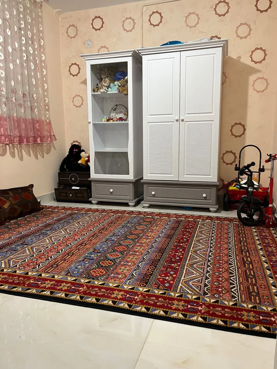 خانه تمیز دوخوابه کف سرامیک امتیازها همه جدا