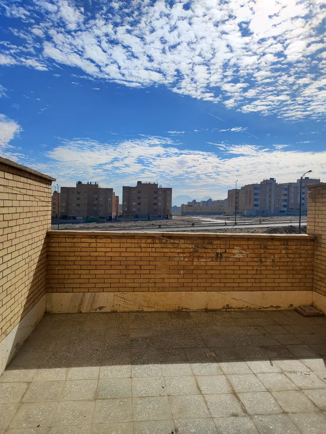 آپارتمان تیپ h  با نمای آزاد