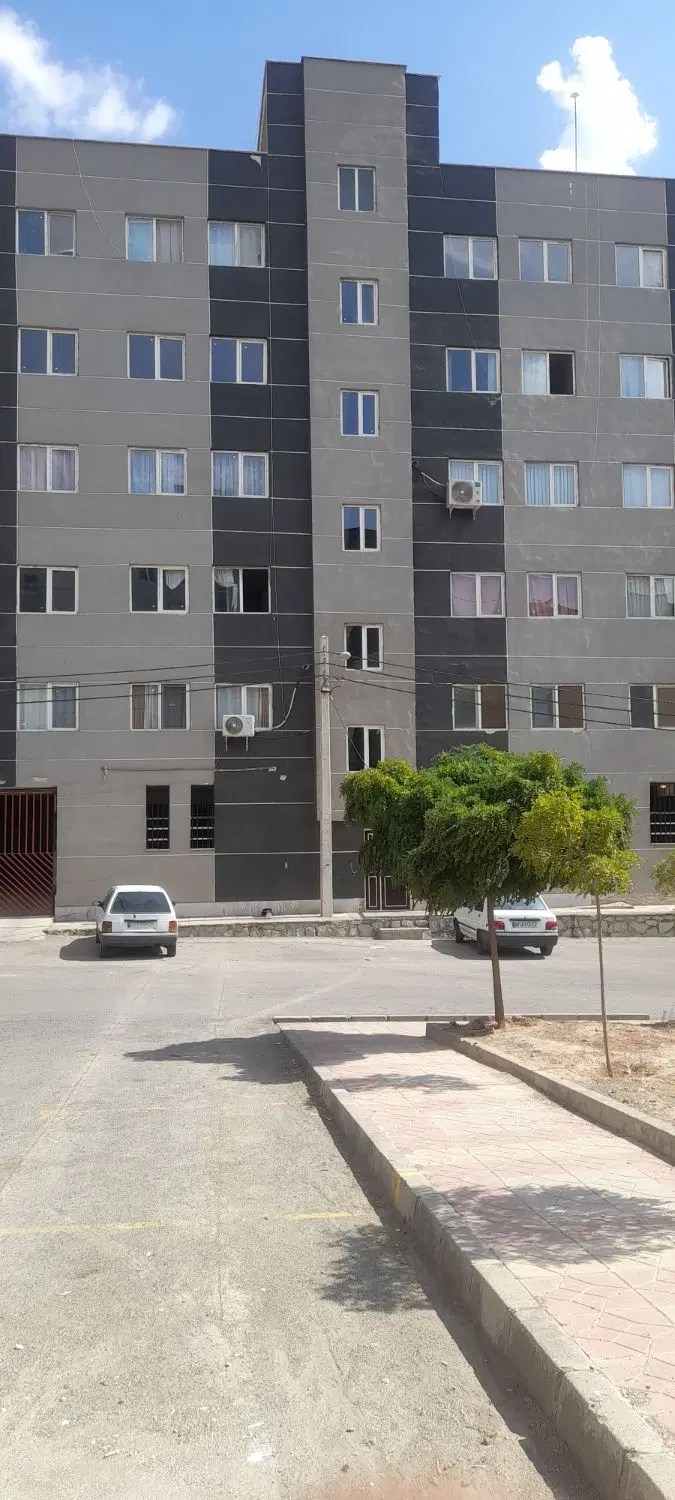 اپارتمان،ویلایی،باغچه
