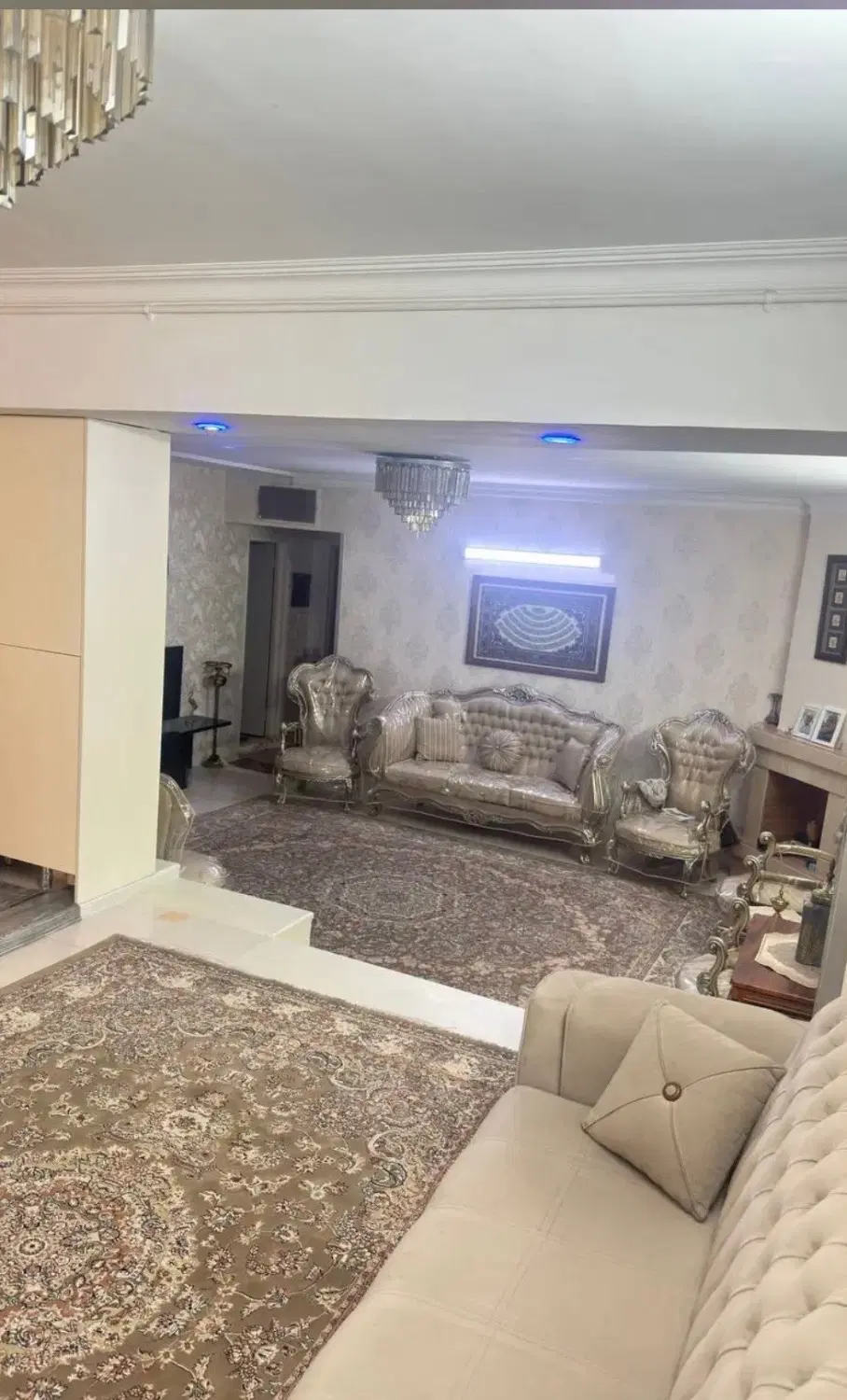 فروش واحد ۱۰۵ متری نسترن پرند