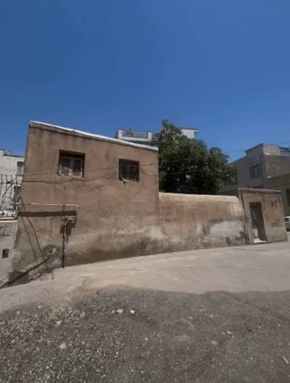 زمین کلنگی سعدی