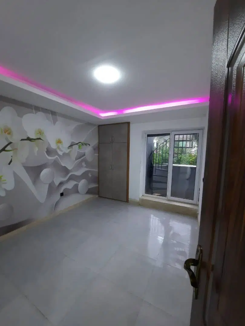 ۷۰ متر آپارتمان در صددستگاه