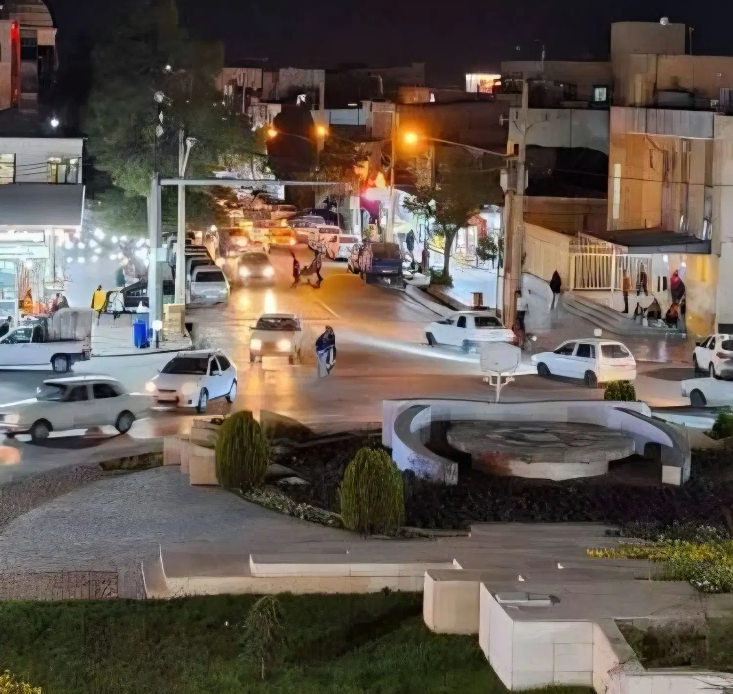 فروش مغازه همکف خیابان روزبه بررو خیابان