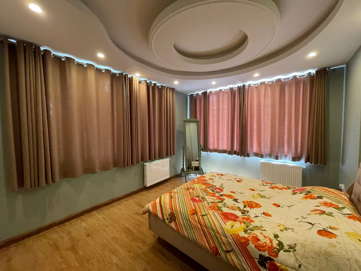 ویلا طباطبایی