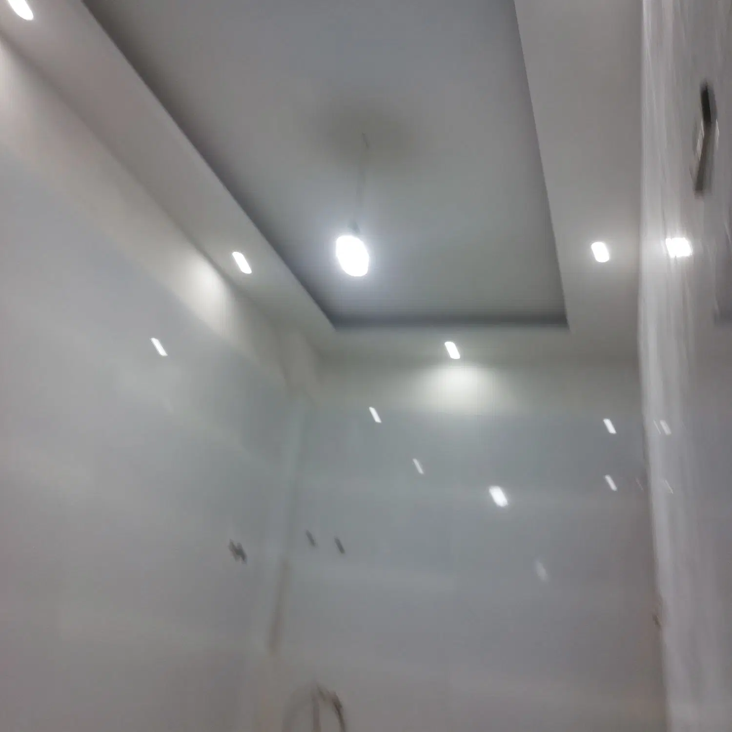 اجاره مغازه اندیشه مشکینی