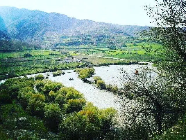 زمین مسکونی گورک دژگاه