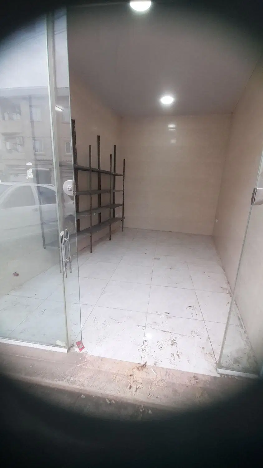 مغازه برای انباری