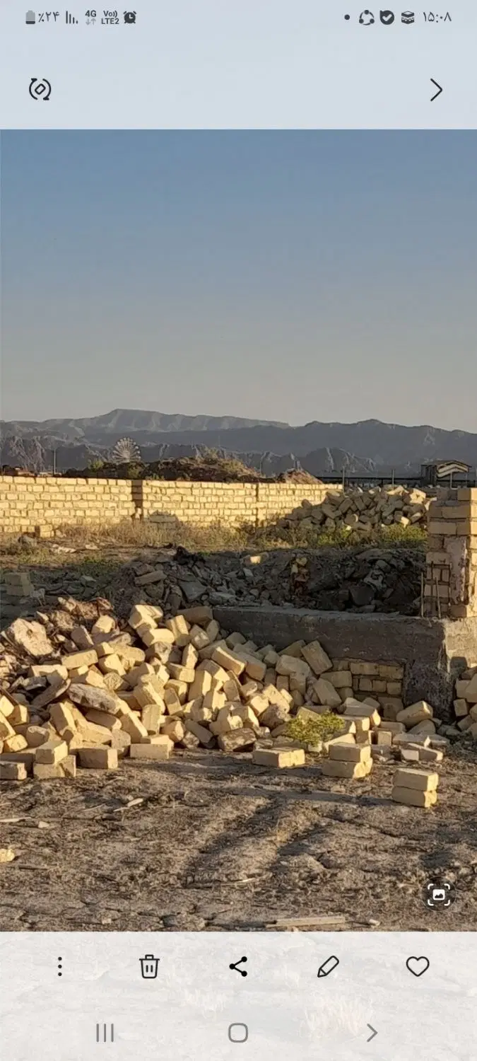 زمین مسنی پشت باسکول اطمینان