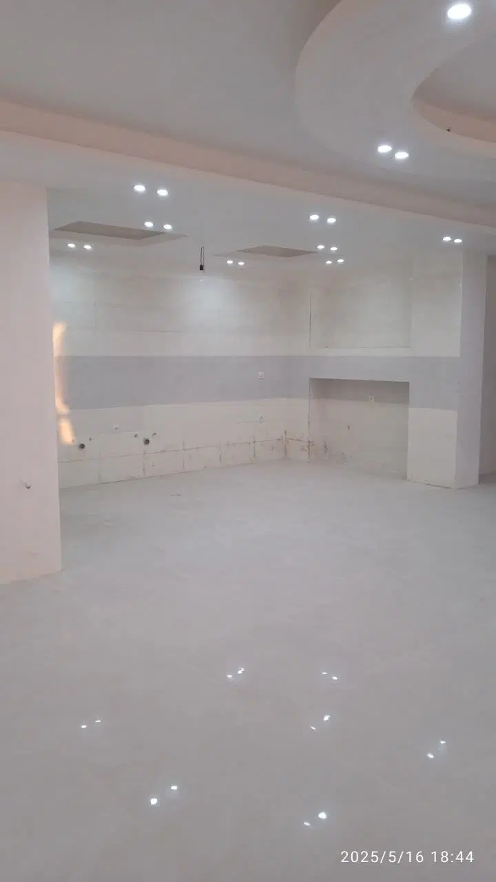 ادارات ۱۹۸ متر تک واحد