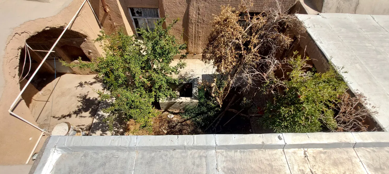 خانه سنتی و کاهگلی دونبش فروشی