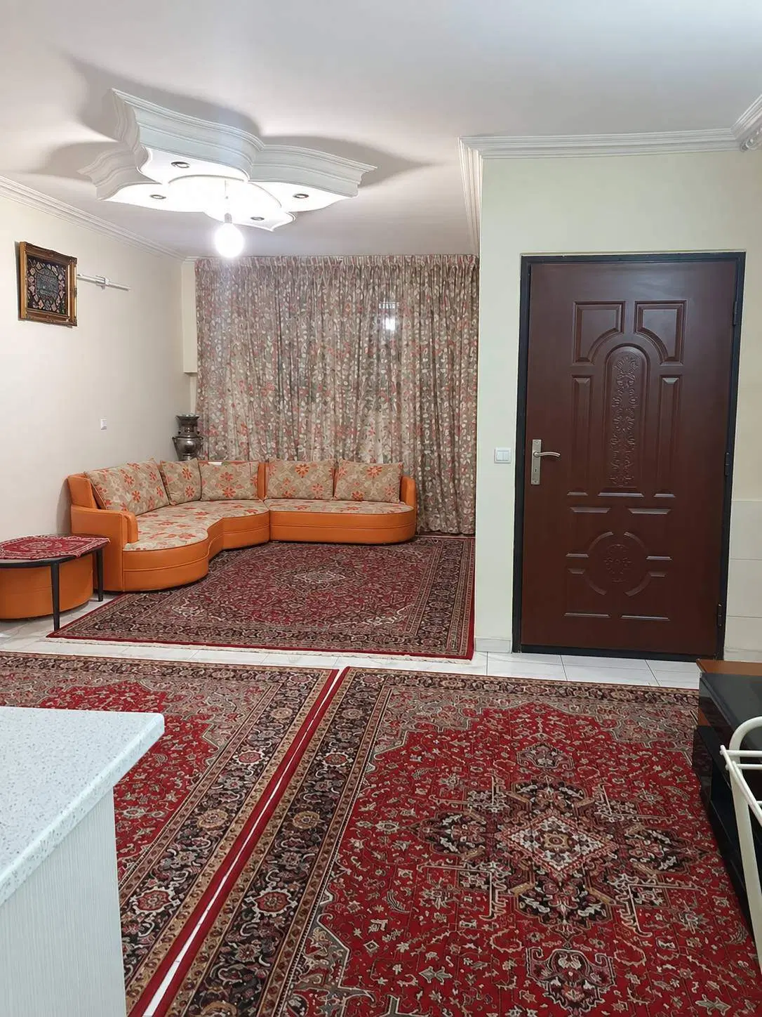 ۶۳ متر تک‌واحدی - حیاط‌خلوت - ختصاصی - مالک