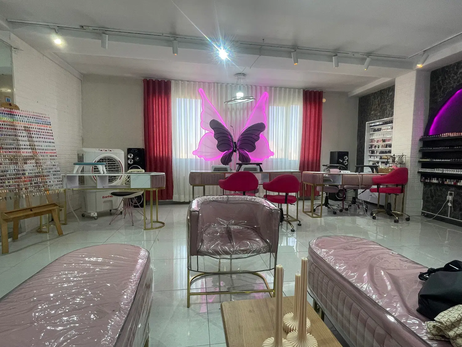 واگذاری سالن زیبایی