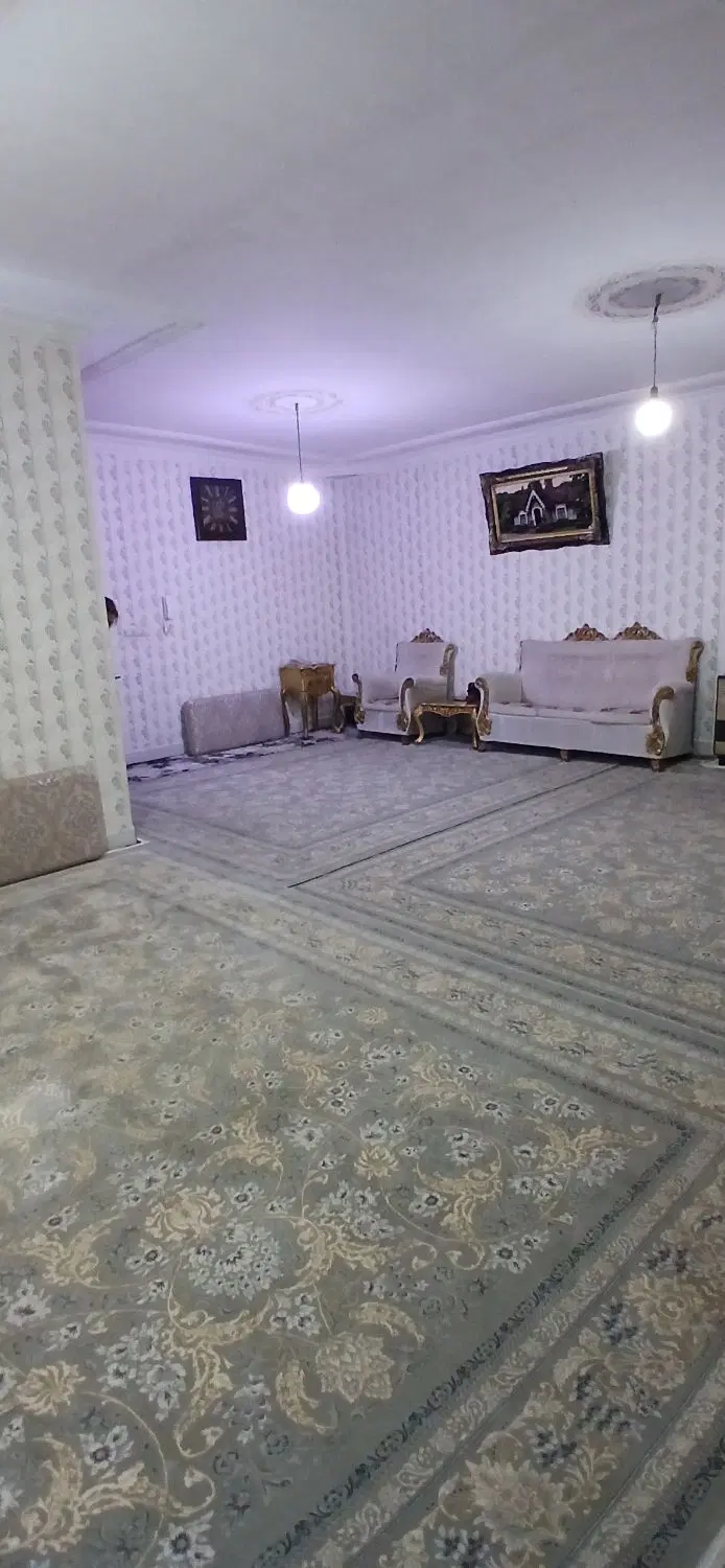 دو طبقه خانه عبور مجزا دوشان