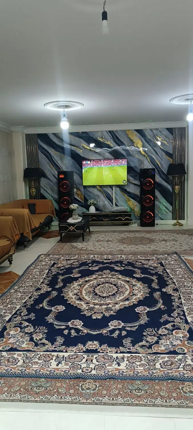 آپارتمان 101 متری سند تک برگ
