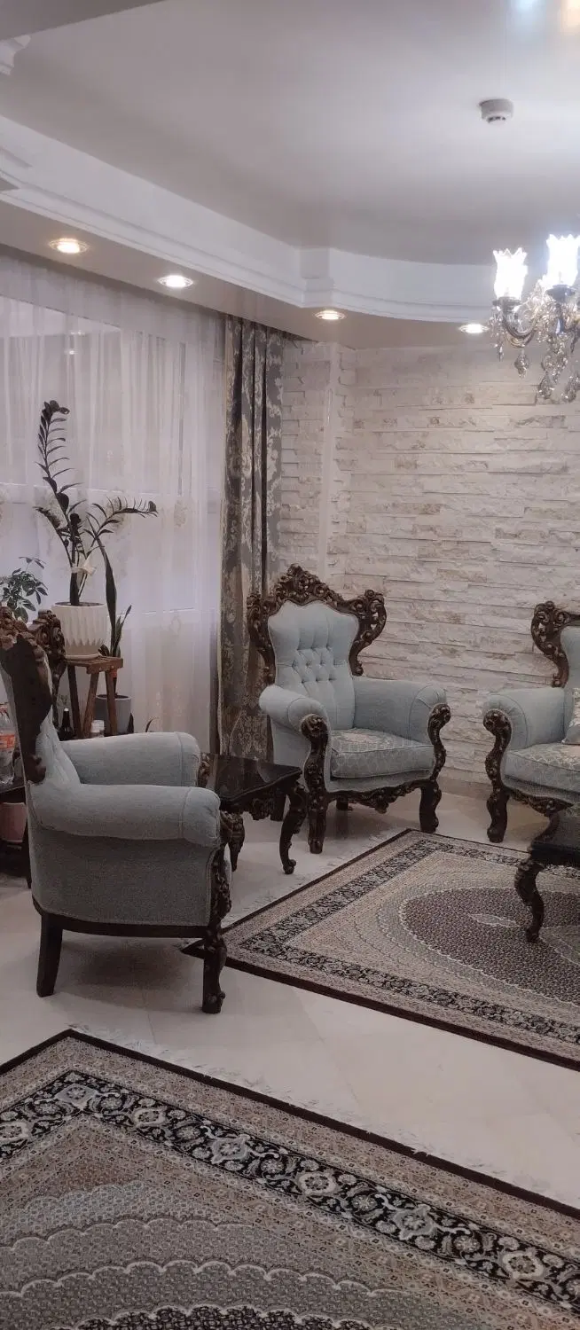 آپارتمان ازگل