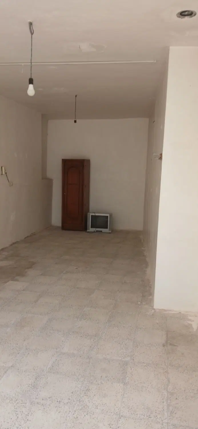 خانه باغ ساحلی واقع در زیباشهر