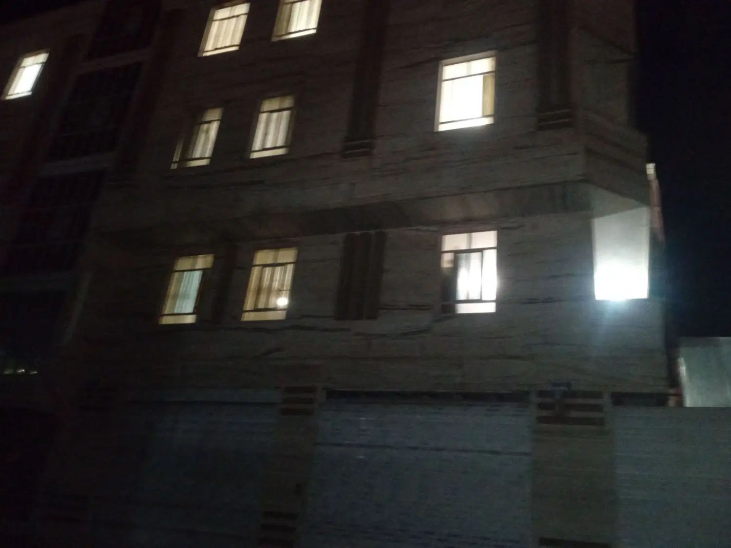 اجاره و رهن واحد مسکونی