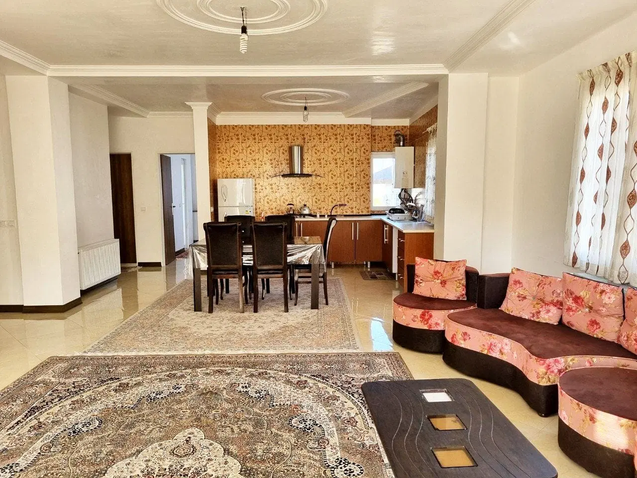 دو خوابه  لاکچری  تراسدار