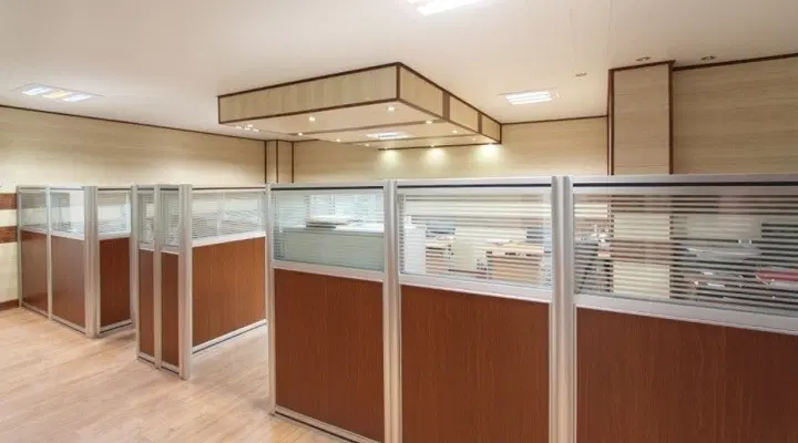 دفتر   متراژ 40 خیابان خیام جنوبی سنگفرش
