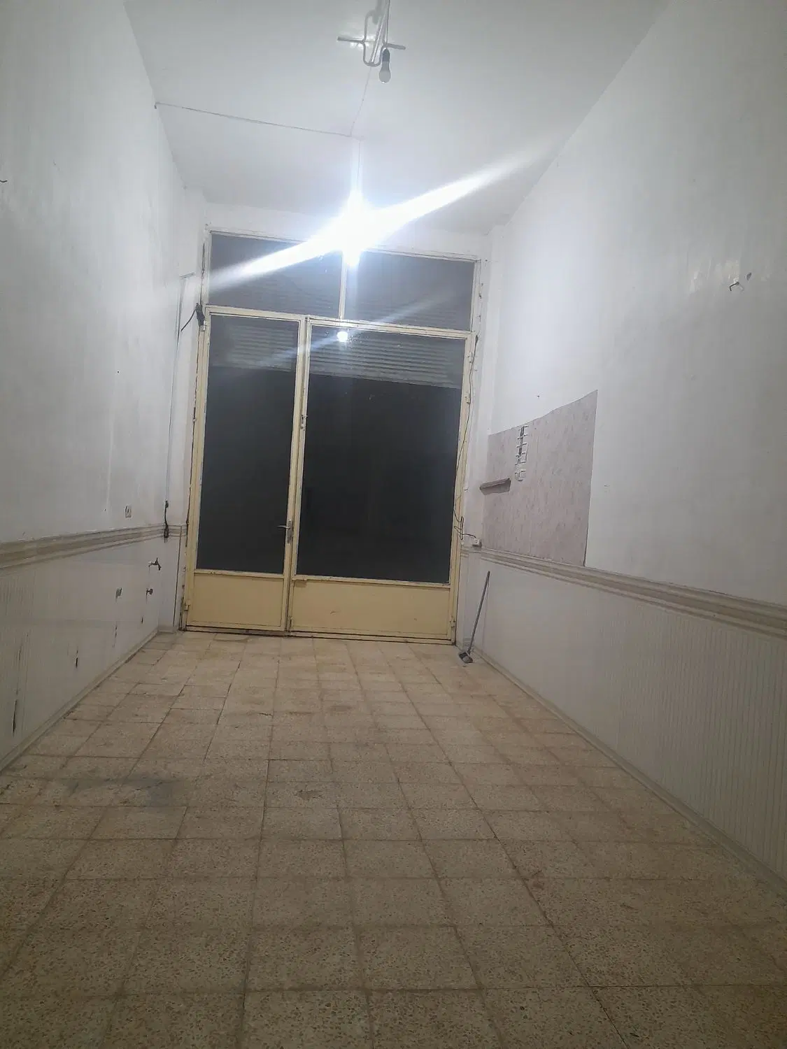 فروش مغازه خیابان اصلی