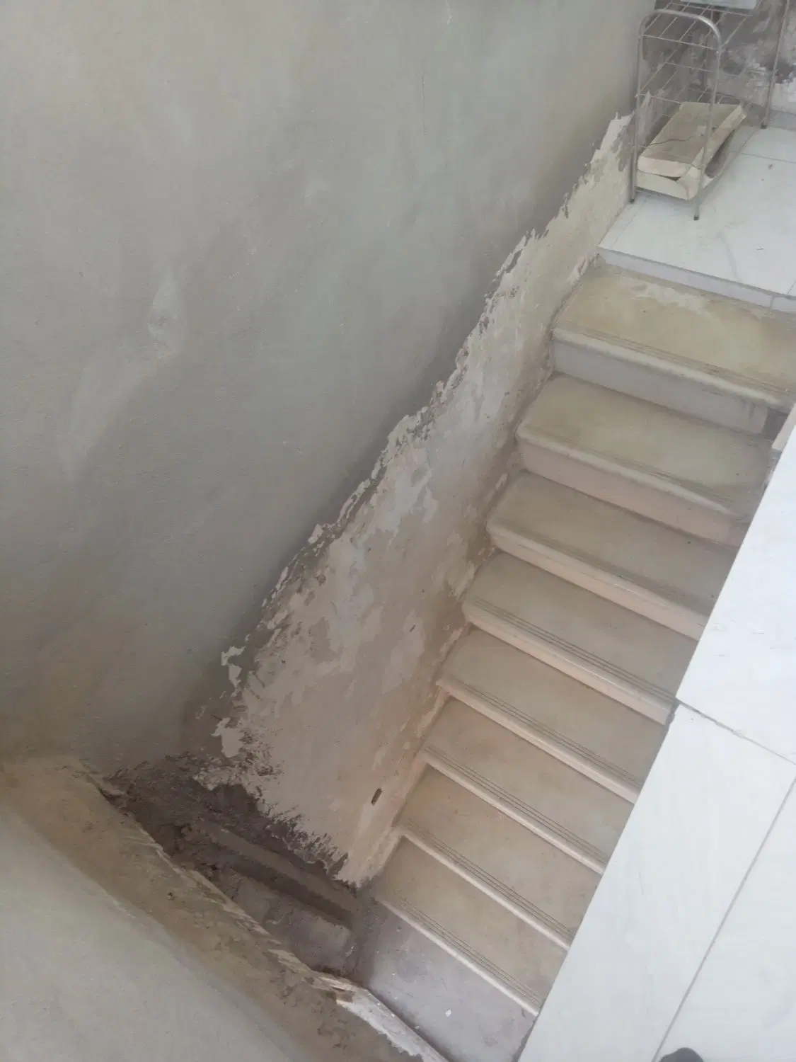 آساوله خانه طبقه دوم 65متری عبور مجزا