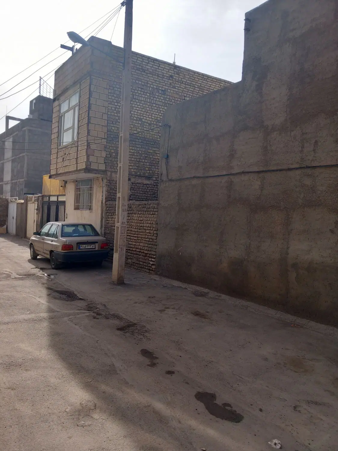 خانه ویلایی دو نبش یغما ۱