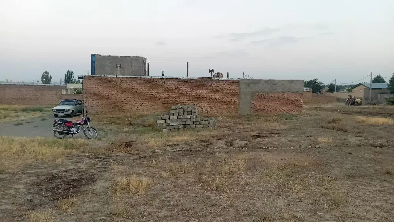 زمین روستای شوریک