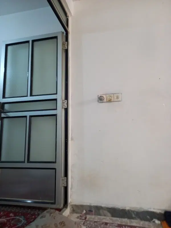 خونه مستاجری در خیابان بسیج کوچه‌ ی بسیج ۲۷
