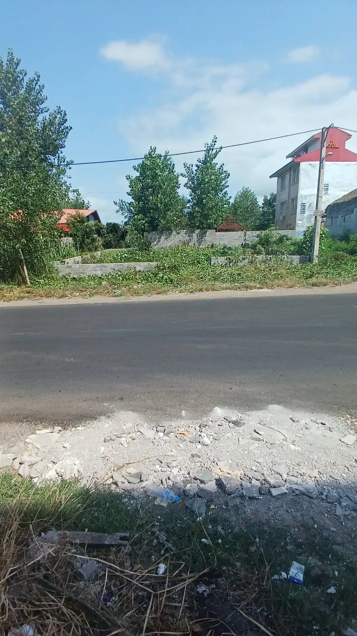زمین فروشی