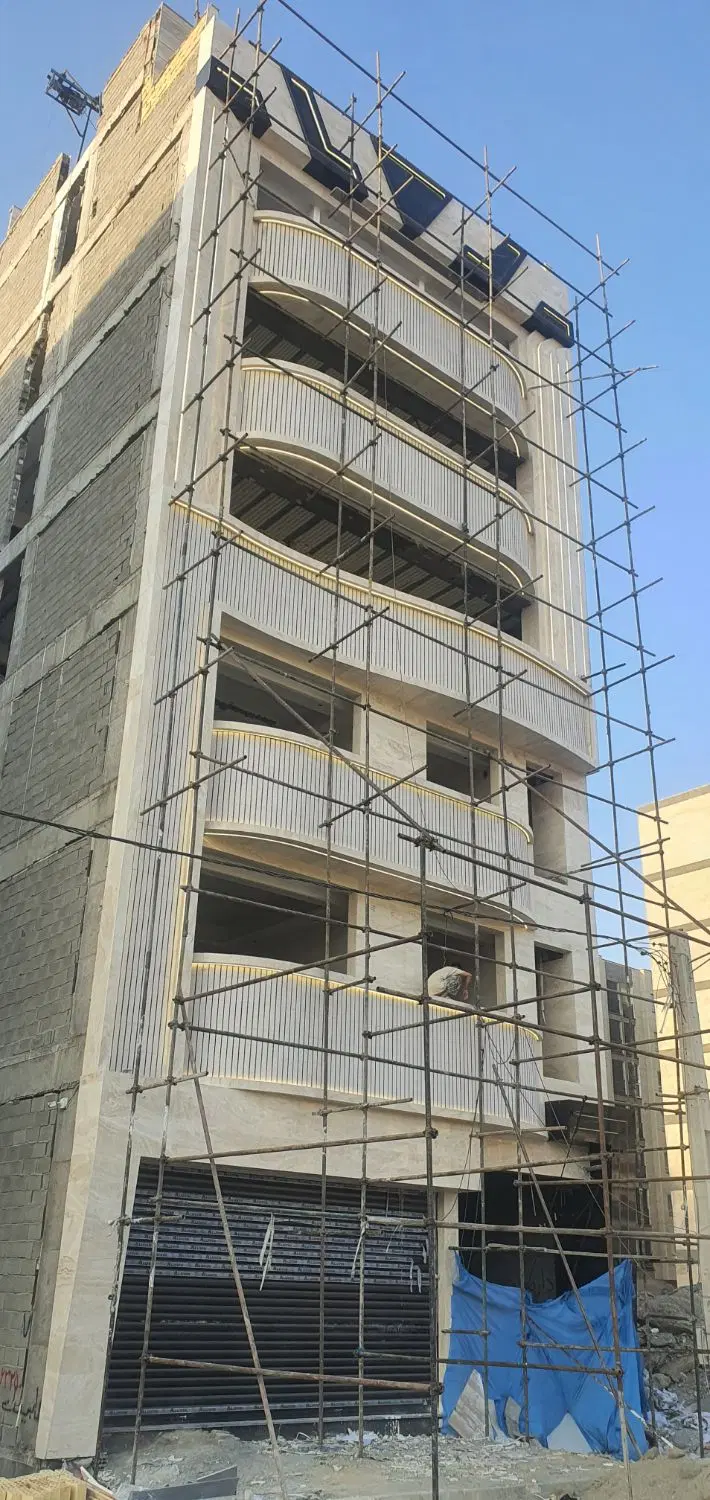 آپارتمان اکازیون مدرن و لاکچری ۲۰۰ متری شهرک شاهد