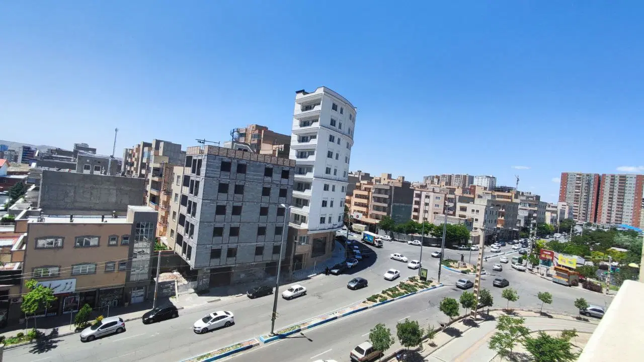 آپارتمان دو کله ۱۶۸متر بانصبیات سند۶دانگ مرزداران