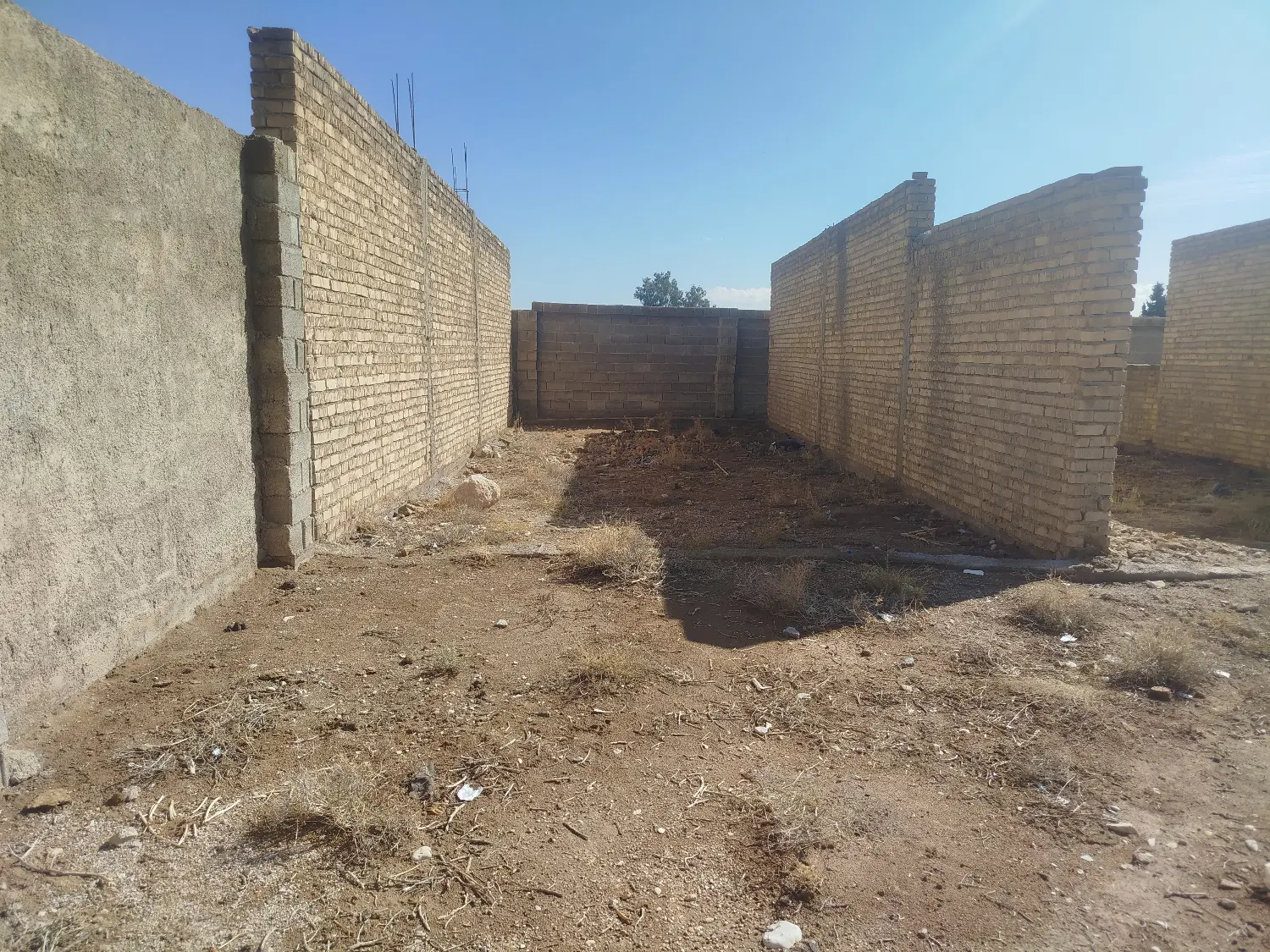 اسکلت 90 متری بدون سقف