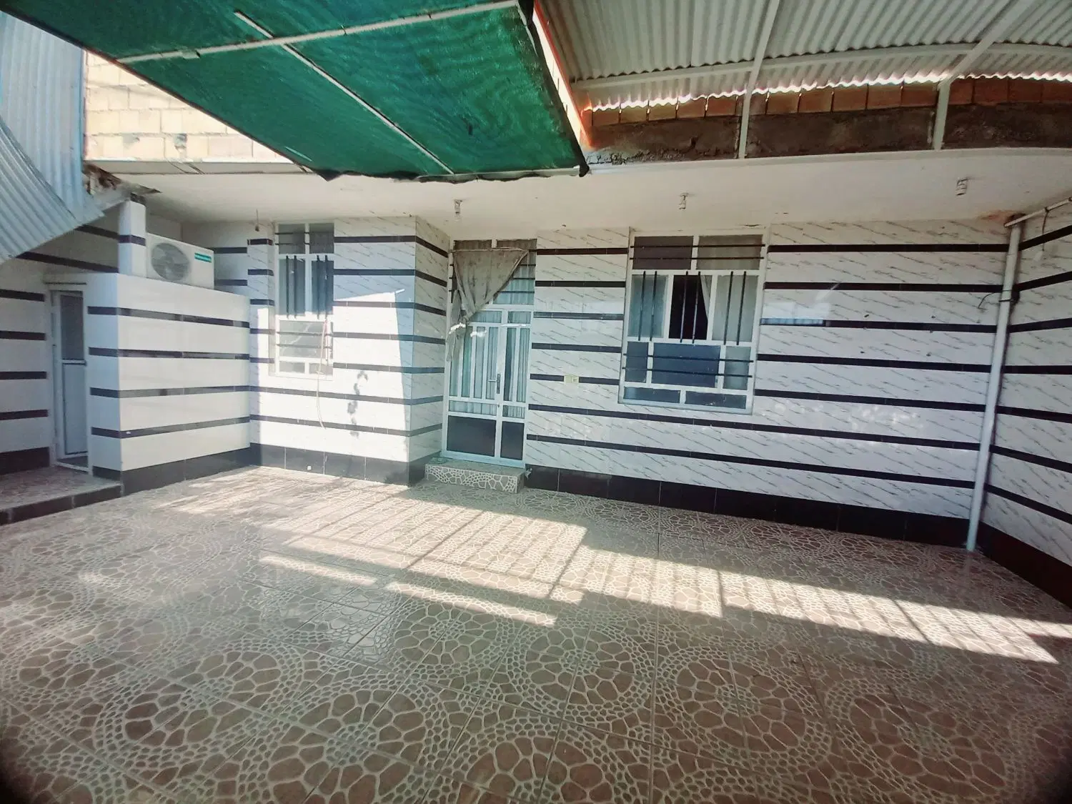 رهن منزل ۱۵۰ متری شهرک دوکوهه دو خاب فول امکانات