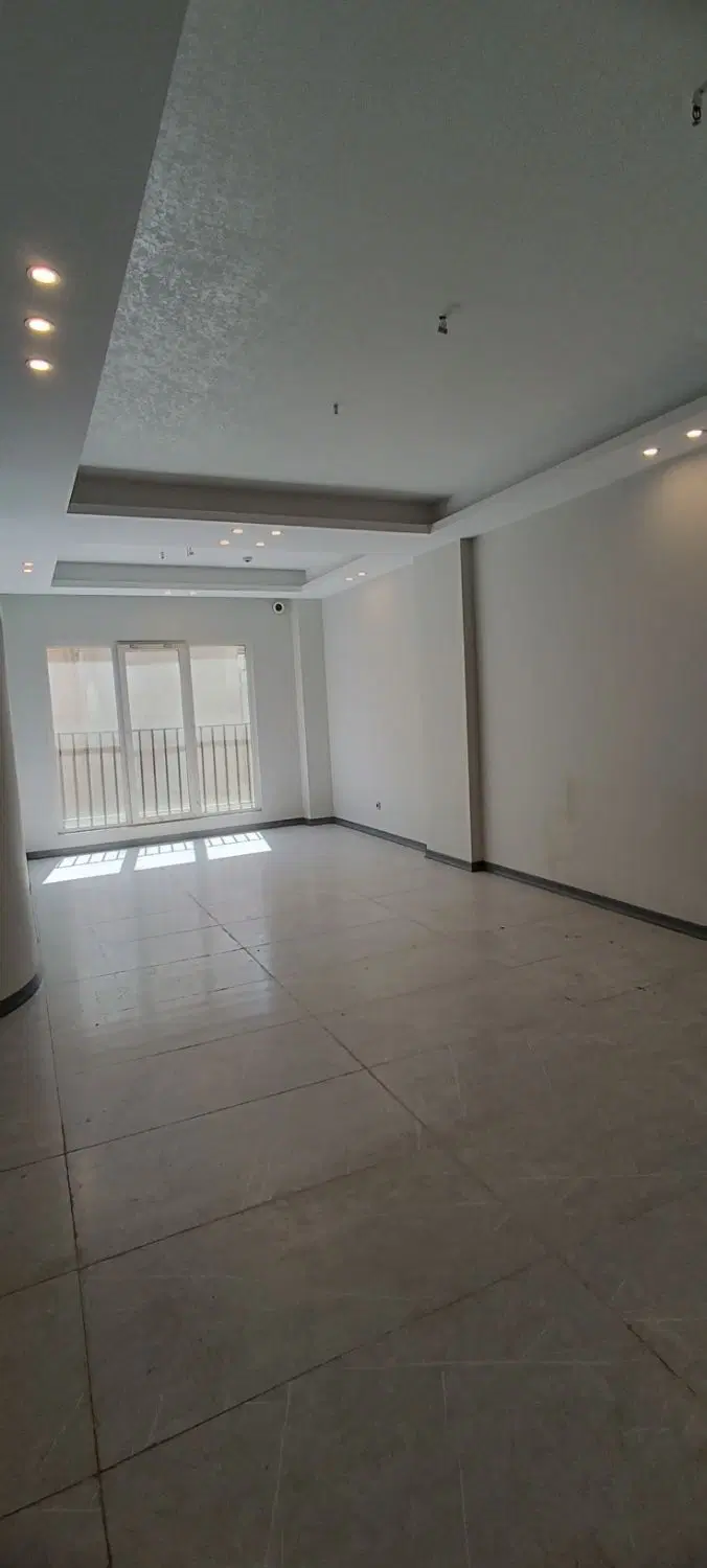 130 متر* فول امکانات * نوساز * مسکن عارف