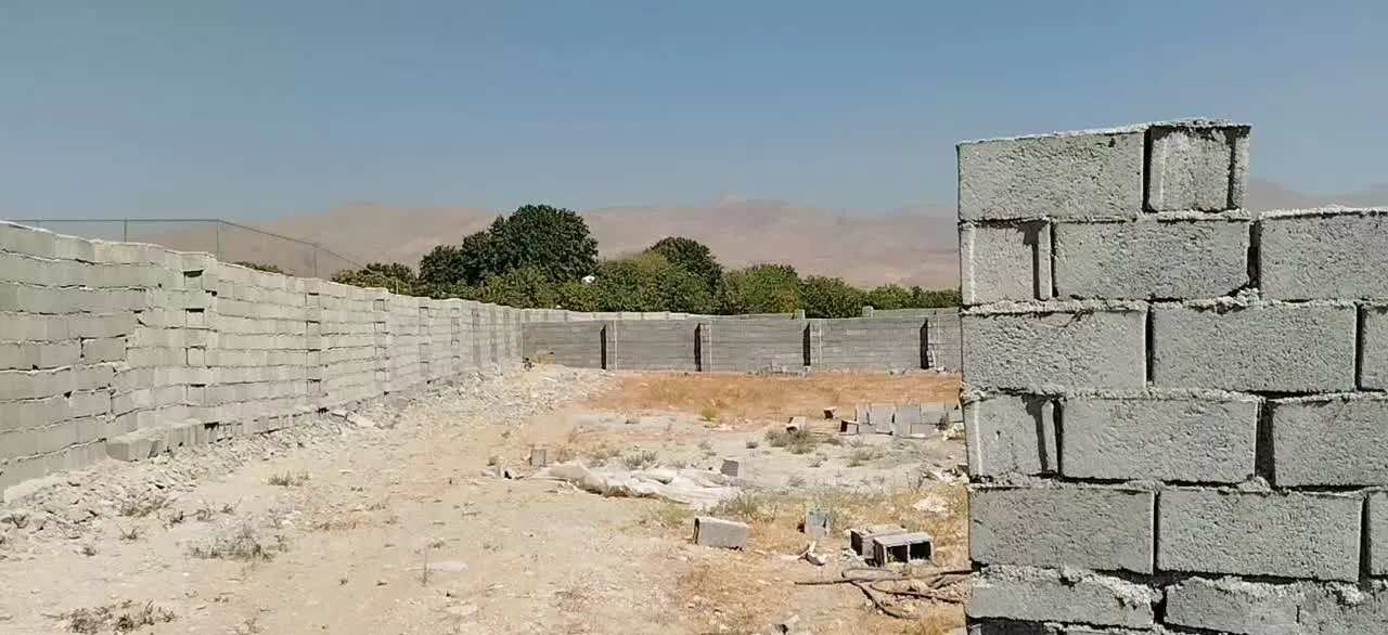 زمین 550 متری چهار دیواری جنب شهرک طوبی