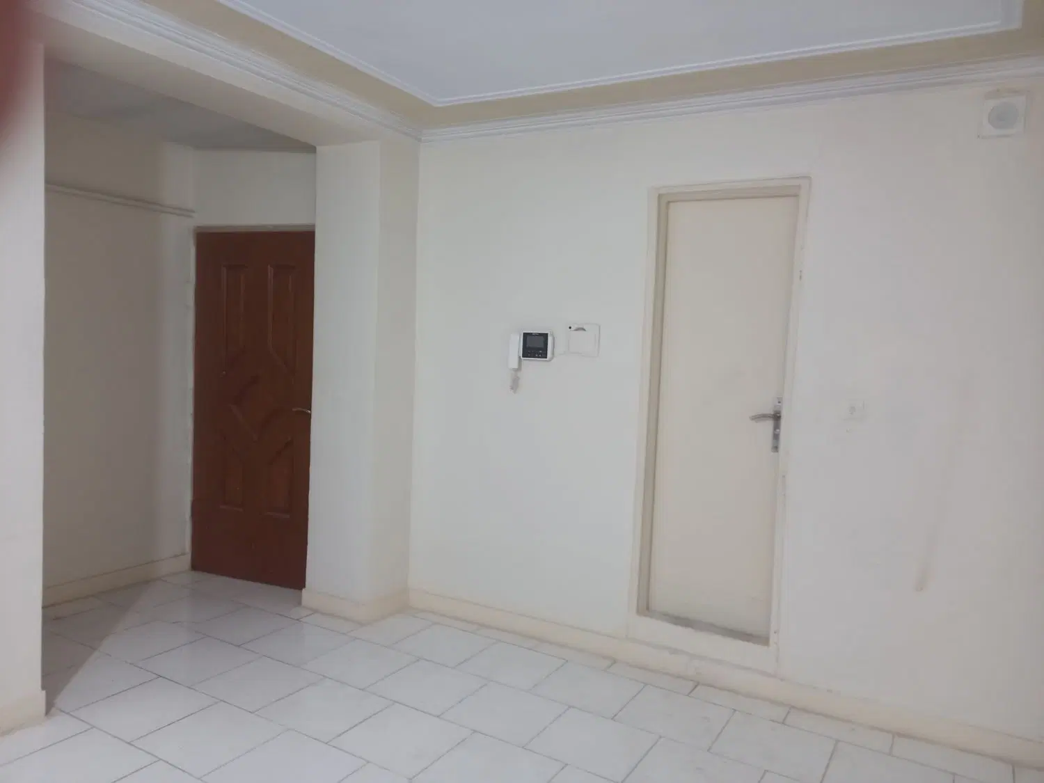 آپارتمان ۷۸ متری عظیمیه