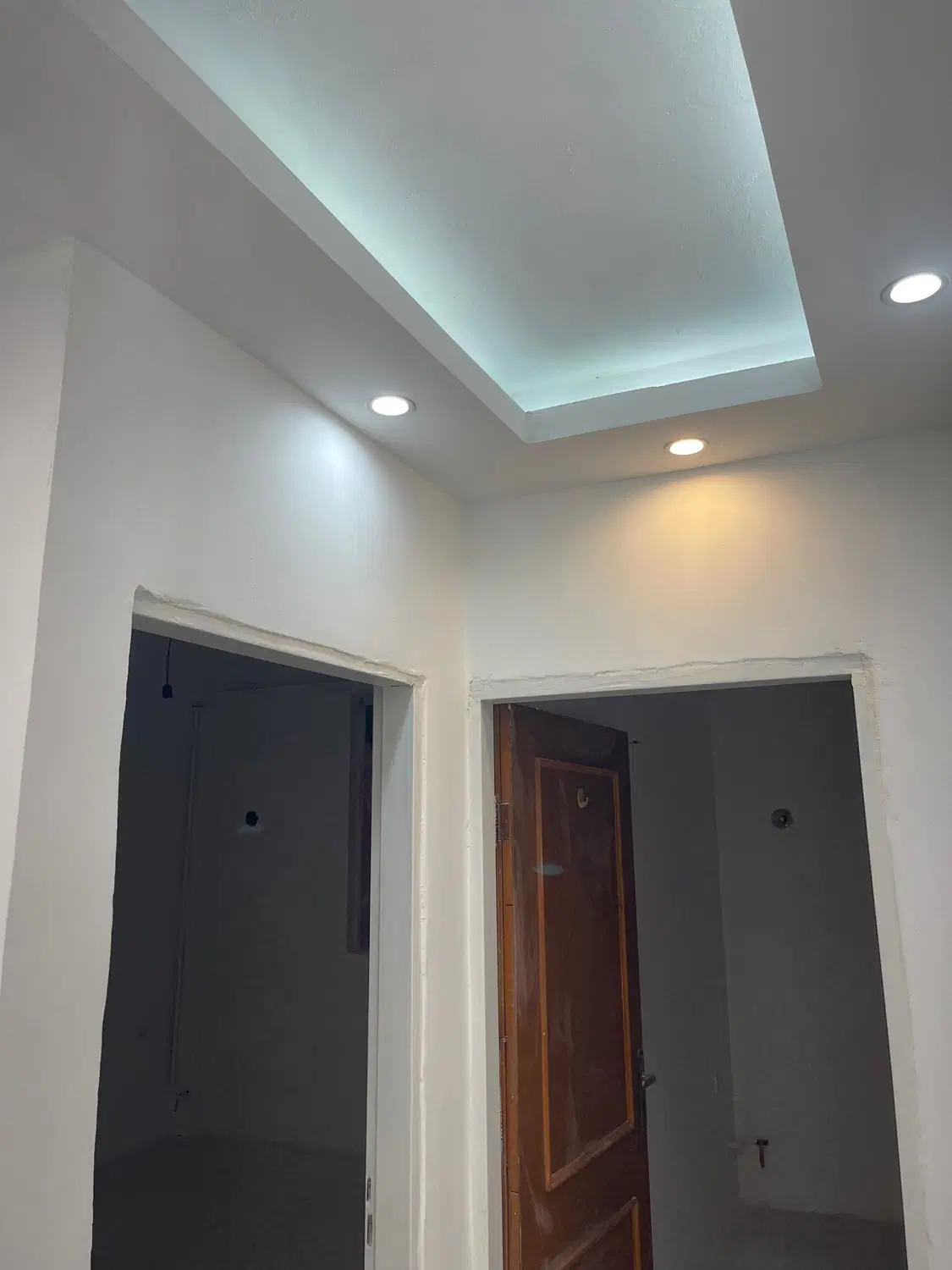 فروش آپارتمان ۹۳متری شهرک عباس اباد