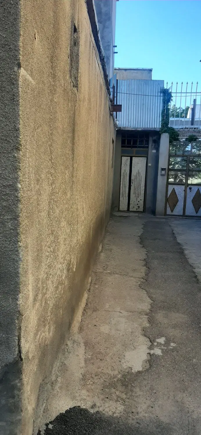 خانه ویلایی دوطبقه ای مجزا