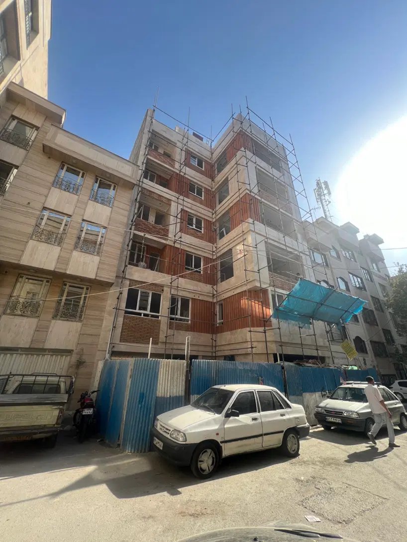 ۶۱ متر نوساز فول امکانات