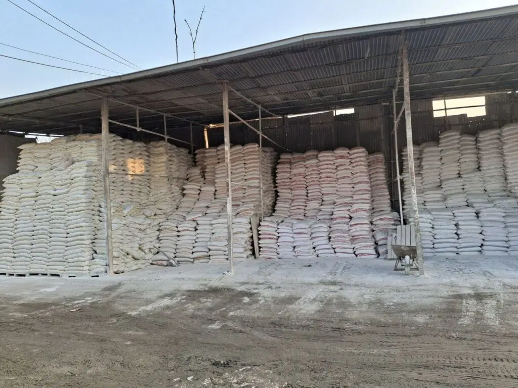 انبارمصالح وmdf_گاراژ_پارکینگ در قلب تهران