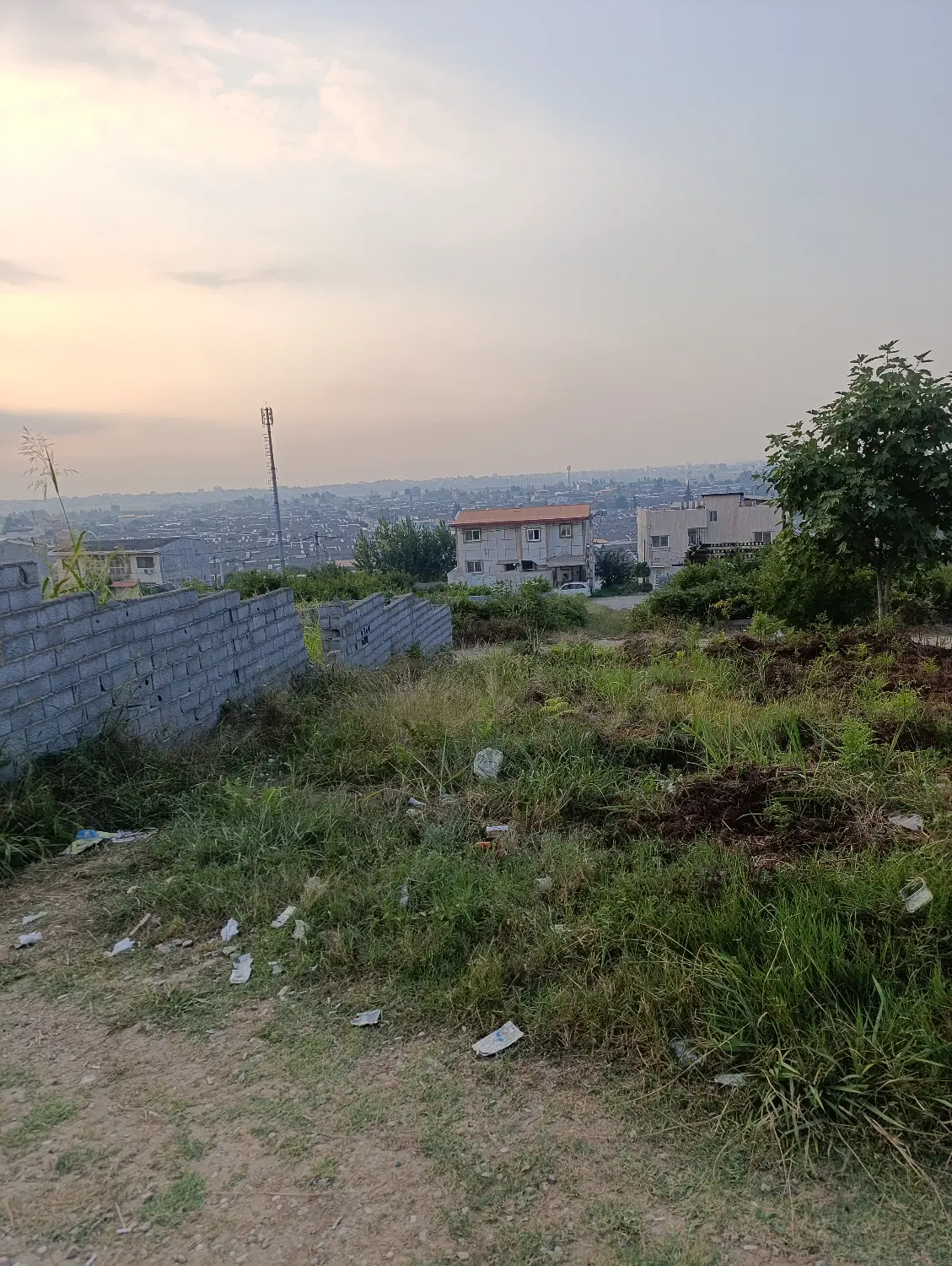 ۲۰۲ متر زمین شهری،دو نبش،تپه شهرک یثرب