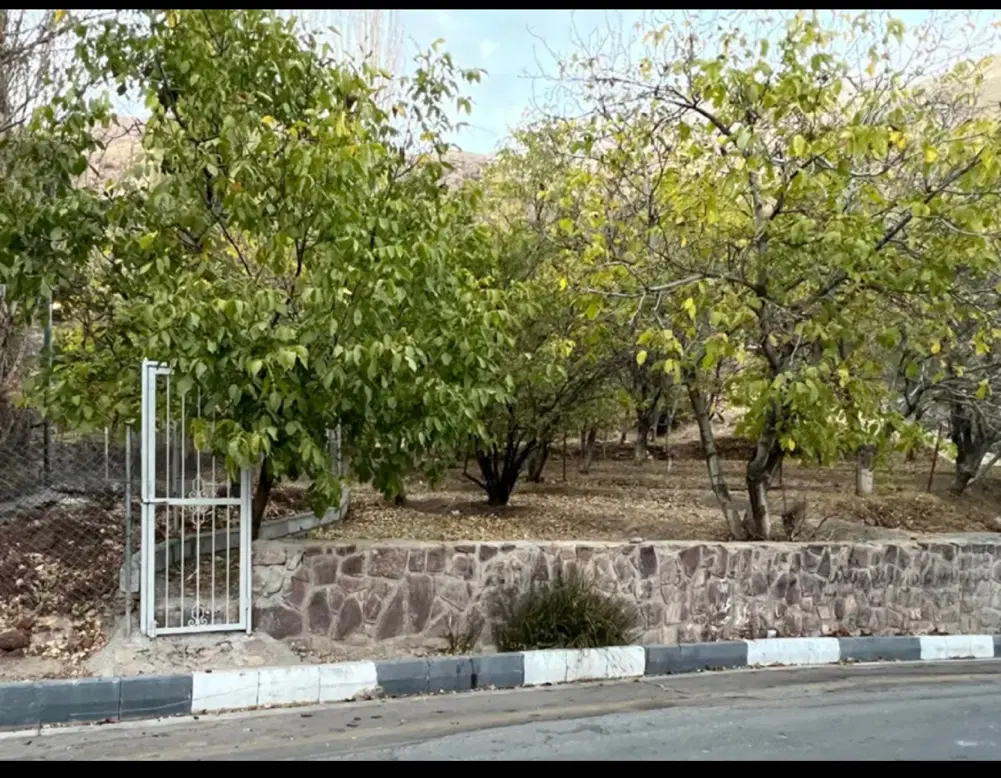 اوشان۳۲۰۰ متر لب رودخانه موقعیت ممتاز