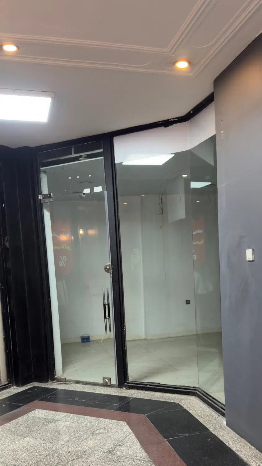 یک باب مغازه ۳۸ متری