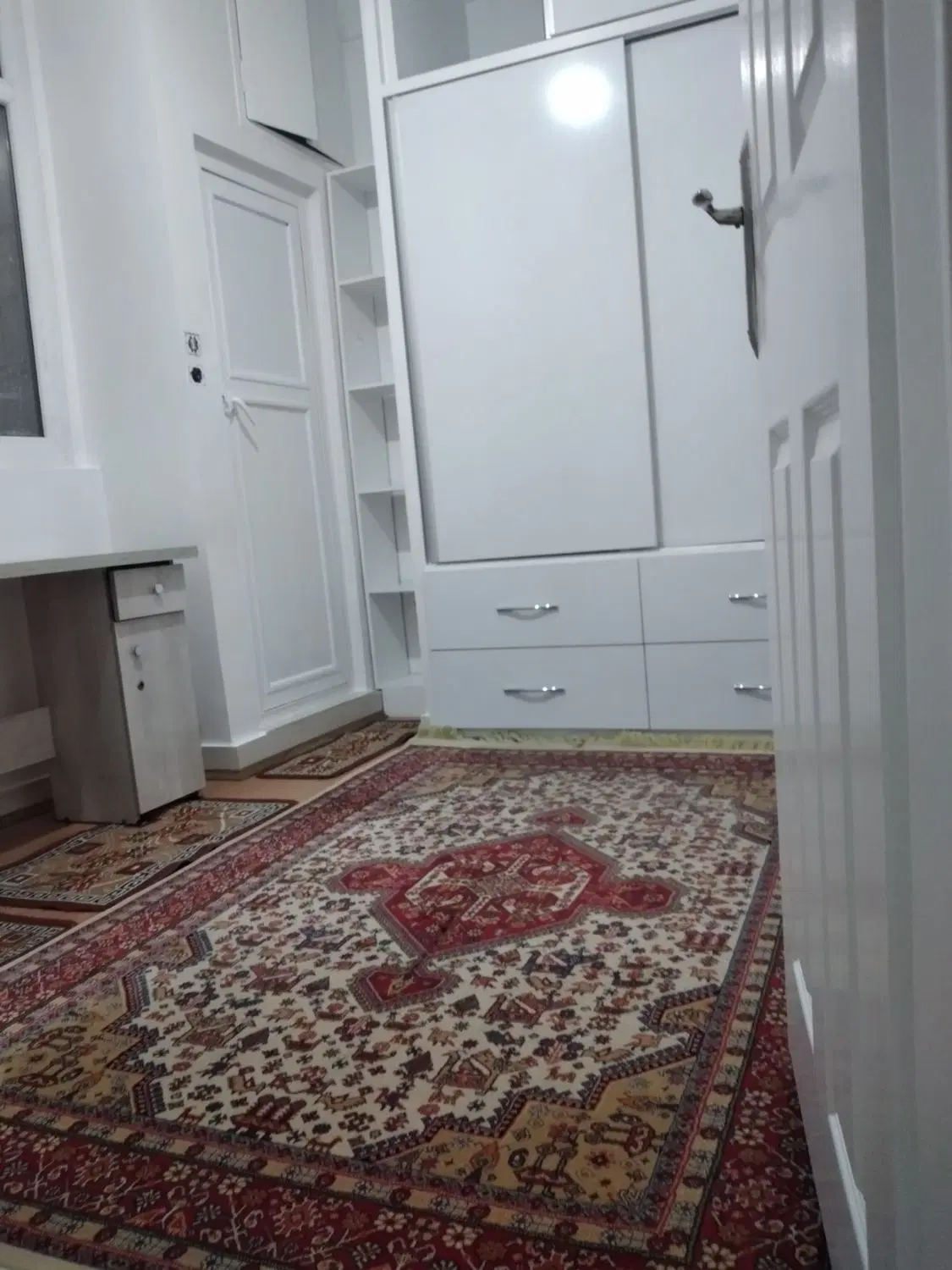 اجاره ای ۵۰ متری