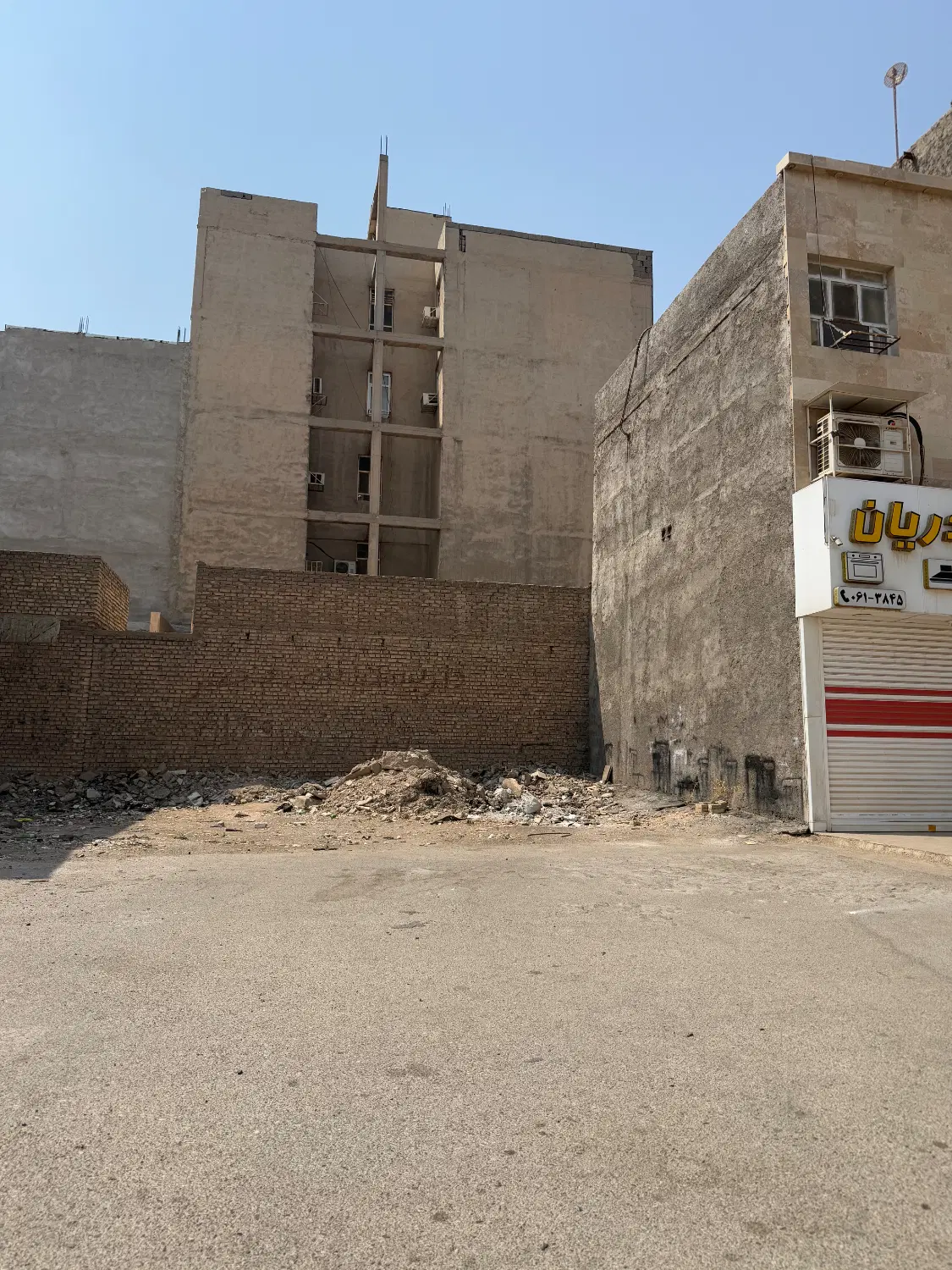 زمین تجاری فاز یک